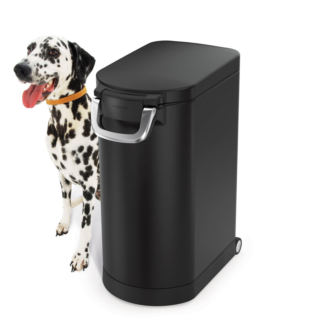 Large Airtight Pet Food Storage Container with Magnetic Scoop F2876