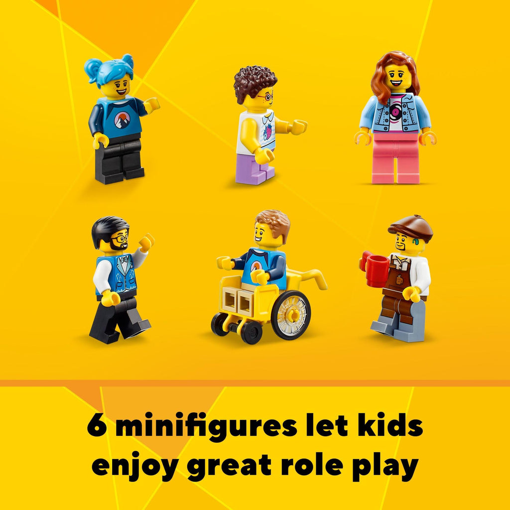 Building Toy Set, 3 in 1 City Art Deco Building, Market Street Hotel, Café Music Store and 6 Minifigures I3789